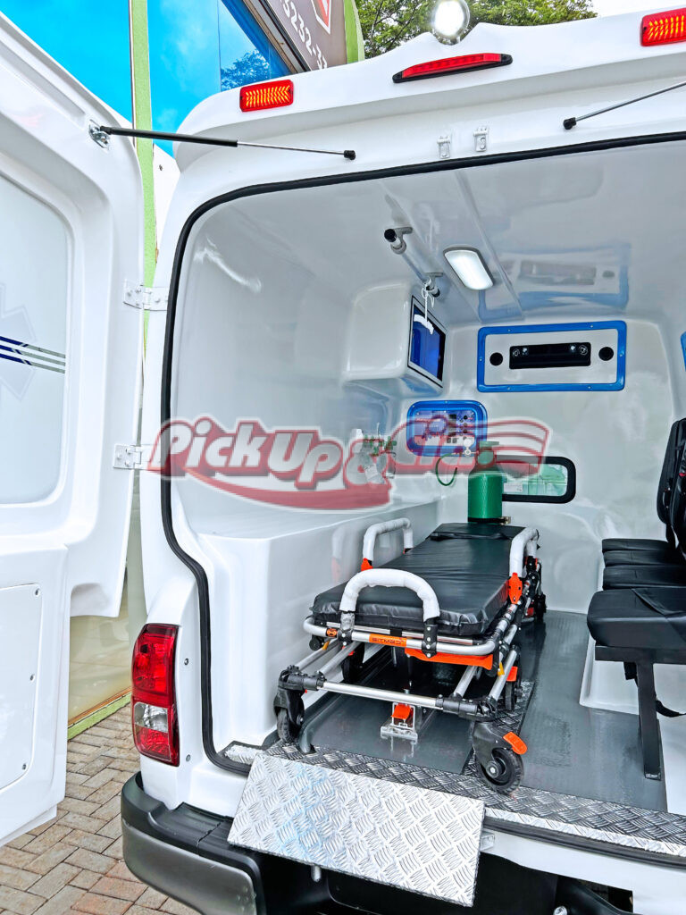 transformação hilux ambulancia simples remoção 4x4